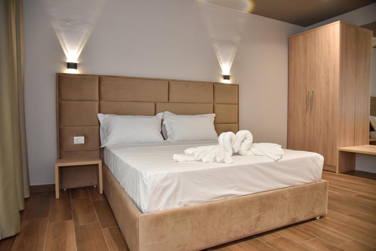 Hotel Lubjana Durres Exterior photo